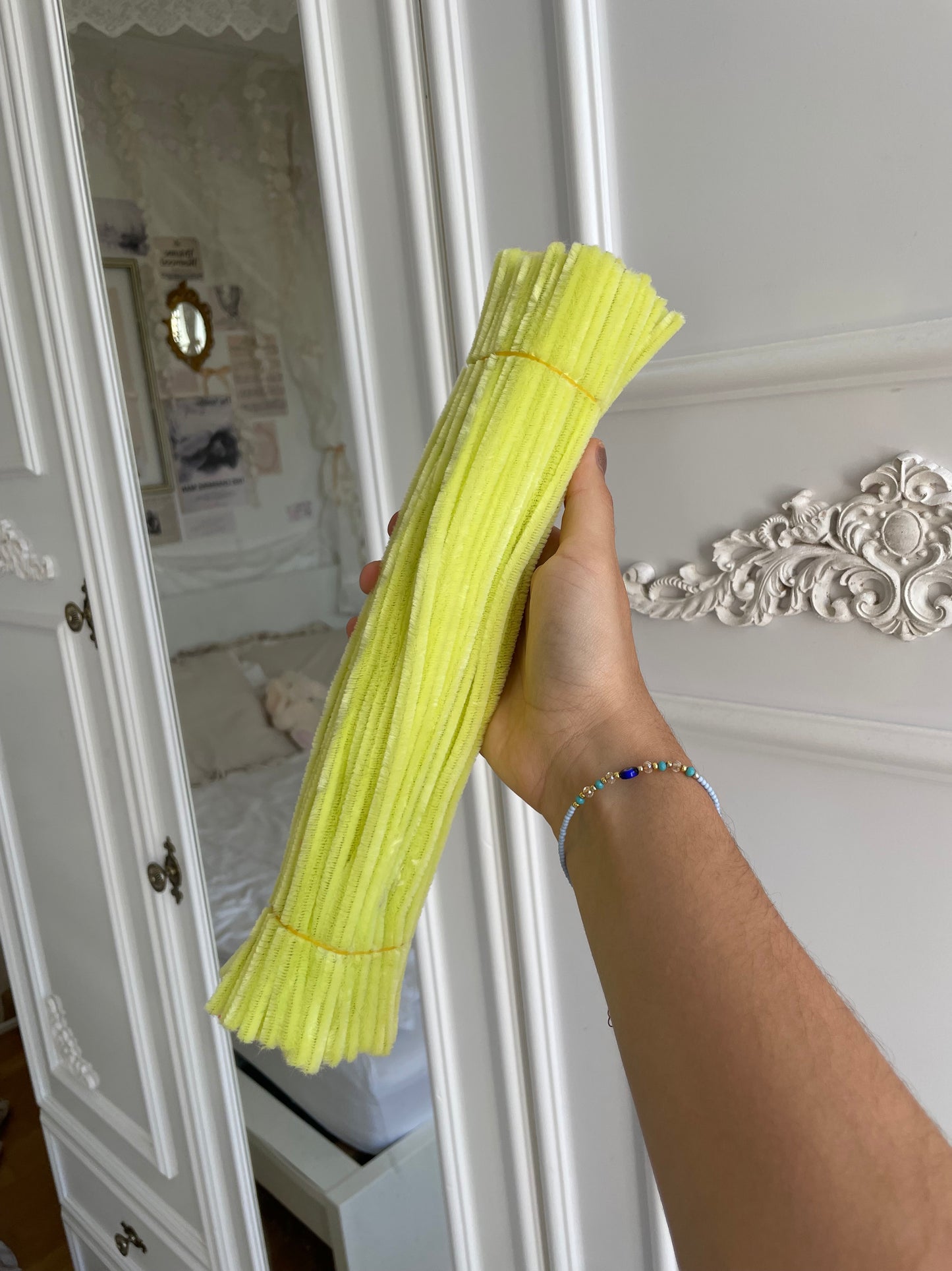 Light Yellow Pipe Cleaners