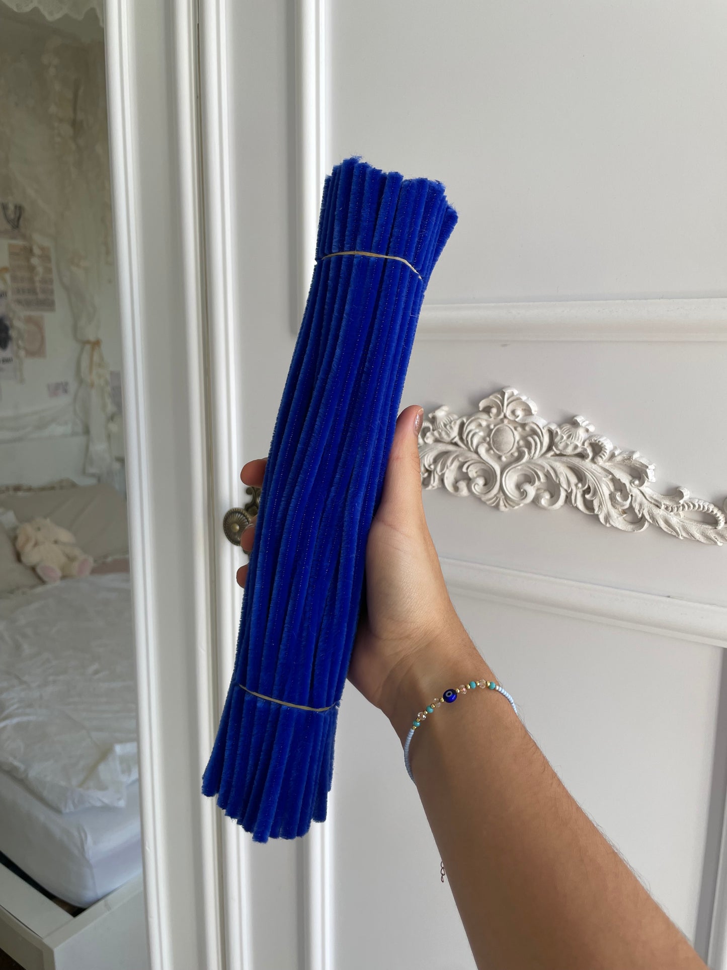 Blaue Pfeifenreiniger
