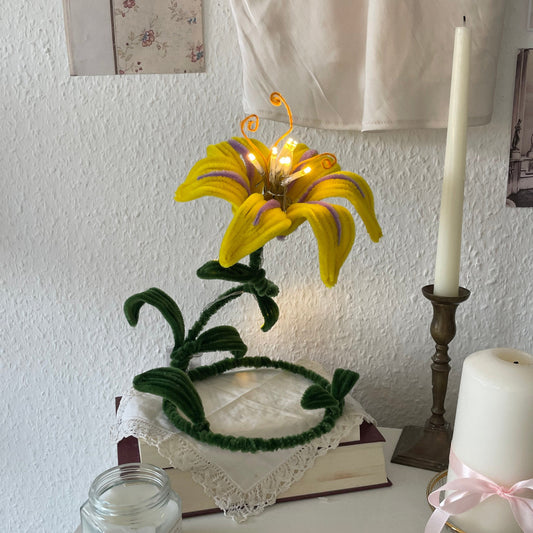 Magic Flower Light (yellow)