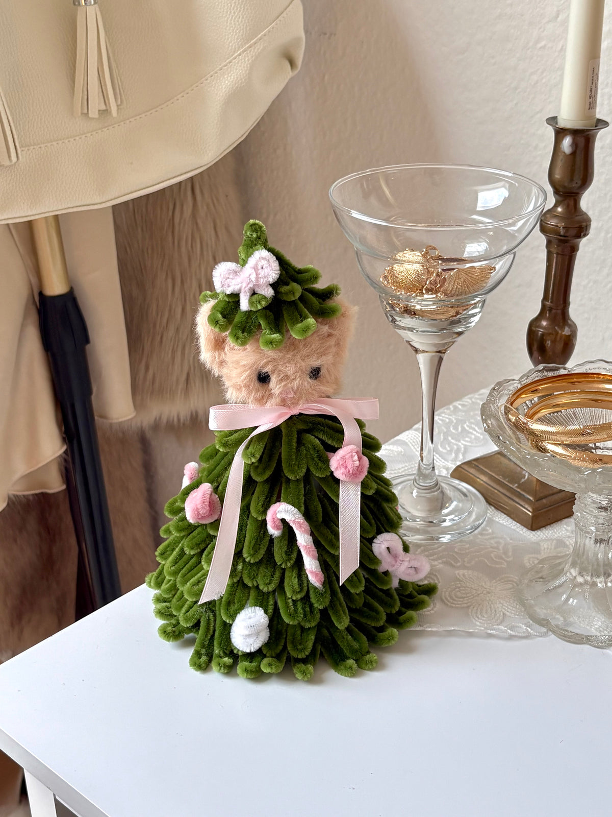 Teddy bear Christmas tree made with pipe cleaners – DIY Christmas craft kit